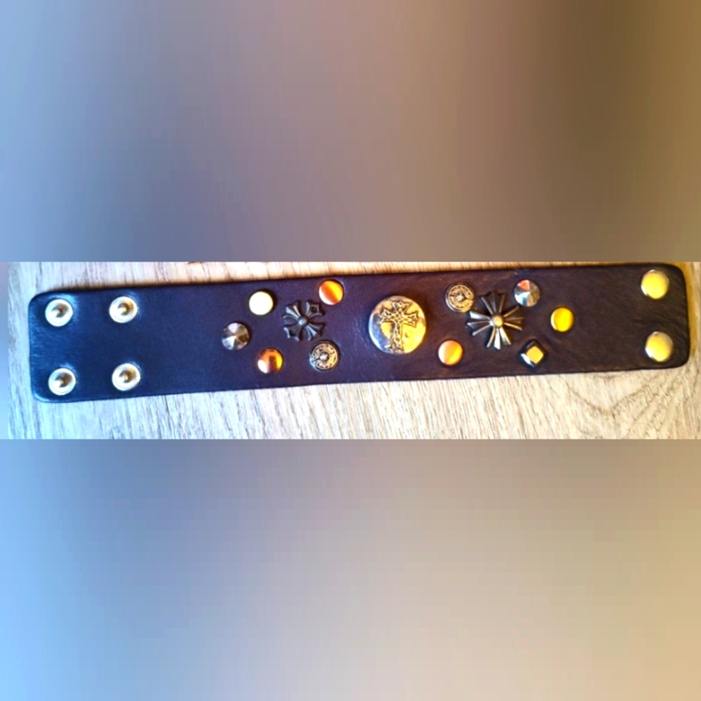 3/$10🆕Slap Bracelet with Crosses
